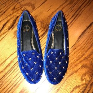 C Wonder bulldog stud quilted velvet loafer